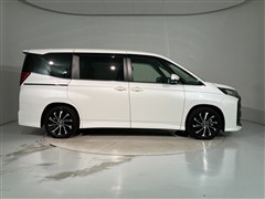 ノア HEV S-Z