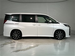 ノア HEV S-Z