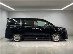 ヴォクシーHV ZS キラメキ2