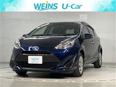 トヨタ　アクア S スタイルブラック