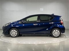 アクア S スタイルブラック