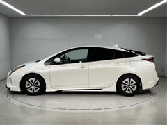 プリウス Aプレミアム