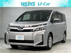 トヨタ　ヴォクシー X 8ニンノリ