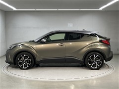 C-HR ハイブリッド G