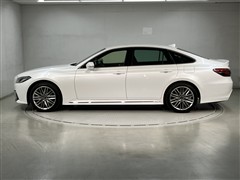 クラウン ハイブリッド RS-B