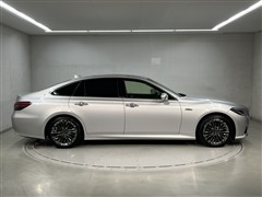 クラウン HV G-エグゼクティブ