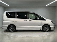 セレナ ハイウェイスター S-HV