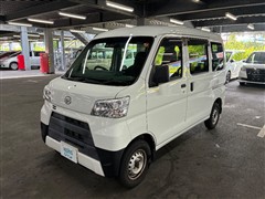 ダイハツ ハイゼットカーゴ デラックスSA3