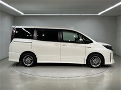 ノア ハイブリッド Si