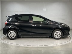 アクア S スタイルブラック