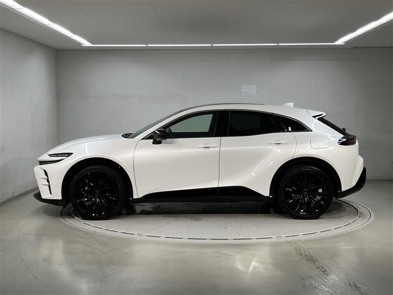 クラウンスポーツ Z（13701K0919347）の中古車 | トヨタ認定中古