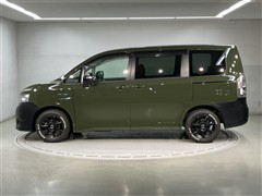 ヴォクシー X Lエディション8ニン