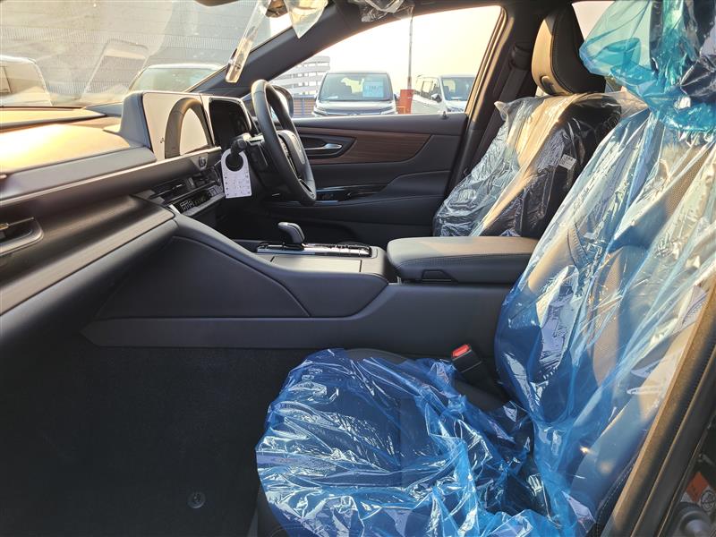 クラウン TI ブルー 1/31まで 最終価格 クラウンセダン HEV Z（13701K0931029）の中古車 | トヨタ認定