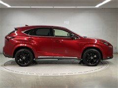 NX200t アーバンスタイル