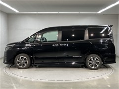 ヴォクシー ZS キラメキ3 7ニン