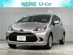 トヨタ　アクア G