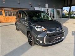 シエンタ HEV Z 5ニンノリ