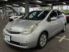 プリウス S 10thアニバーサリー