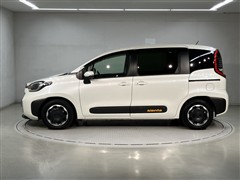 シエンタHV Z 5ニン