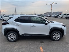 ヤリスクロス G