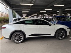 クラウンクロスオーバーG-ADレザー