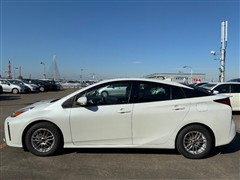 プリウス Aプレミアム