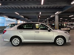 カローラアクシオ ハイブリッド EX