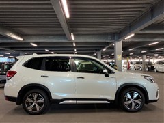 フォレスター アドバンス 4WD