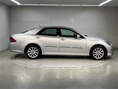 クラウン ロイヤルサル-ン ナビPKG