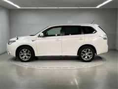 アウトランダーPHEV G