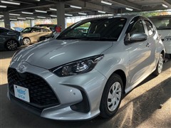 トヨタ ヤリス X