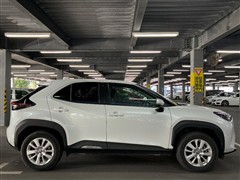 ヤリスクロス G