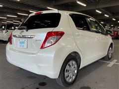 ヴィッツ ジュエラ