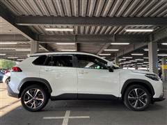 カローラクロス Z