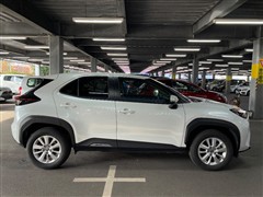 ヤリスクロス G