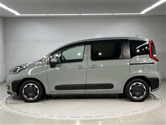 シエンタ HEV Z 5ニンノリ