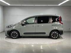 シエンタ HEV Z 5ニンノリ