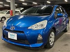 トヨタ　アクア S