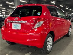 ヴィッツ F スマイルエディション