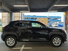 ヤリスクロス G