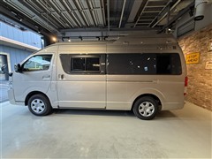 ハイエースV