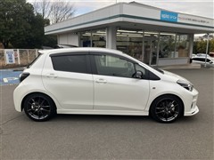 ヴィッツ GRスポーツ