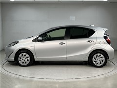 アクア S スタイルブラック