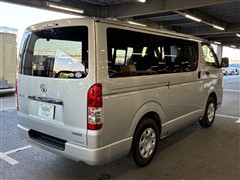ハイエースDX-GL4WD5ドア6ニン