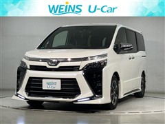 トヨタ　ヴォクシー ZS キラメキ 7ニンノリ