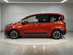 シエンタ HEV Z 7ニンノリ