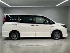 ノア ハイブリッド Si WxB