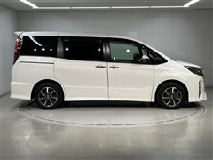 ノア Si WxB2 7ニンノリ