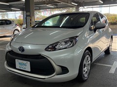 トヨタ　アクア G