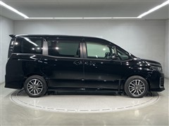 ヴォクシー ZS 7ニンノリ